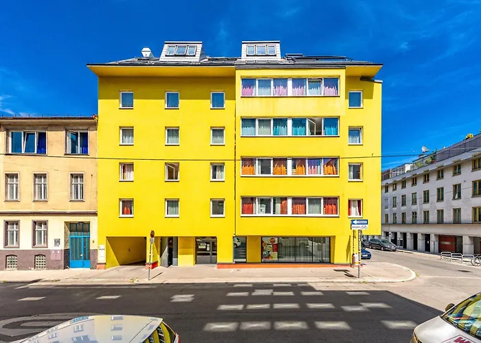 A&t Hostel